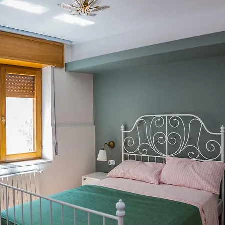 B&B Cortile Aurora Bronte Exterior photo